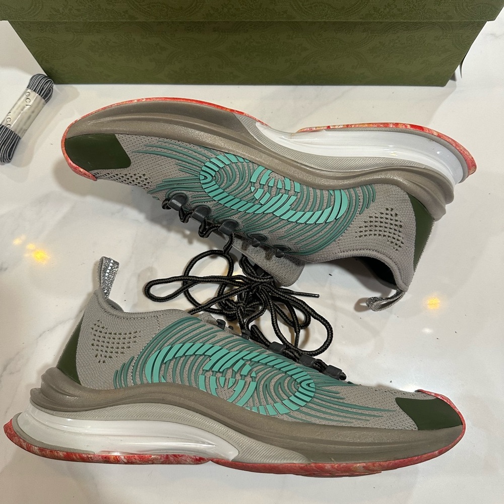 Gucci shoes